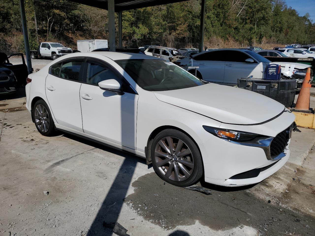 2020 MAZDA 3