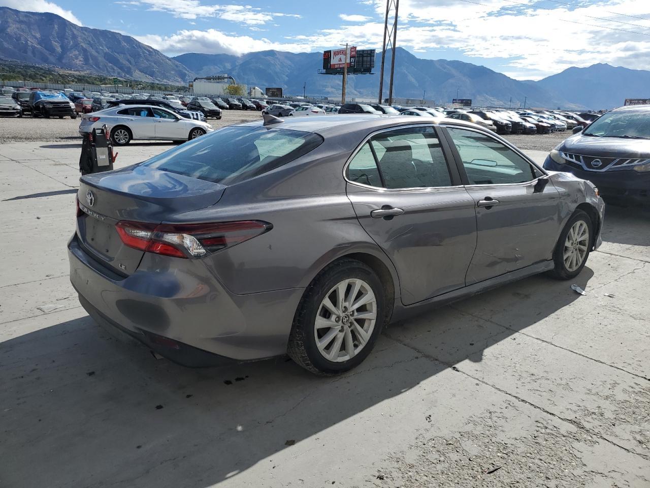 2022 TOYOTA CAMRY
