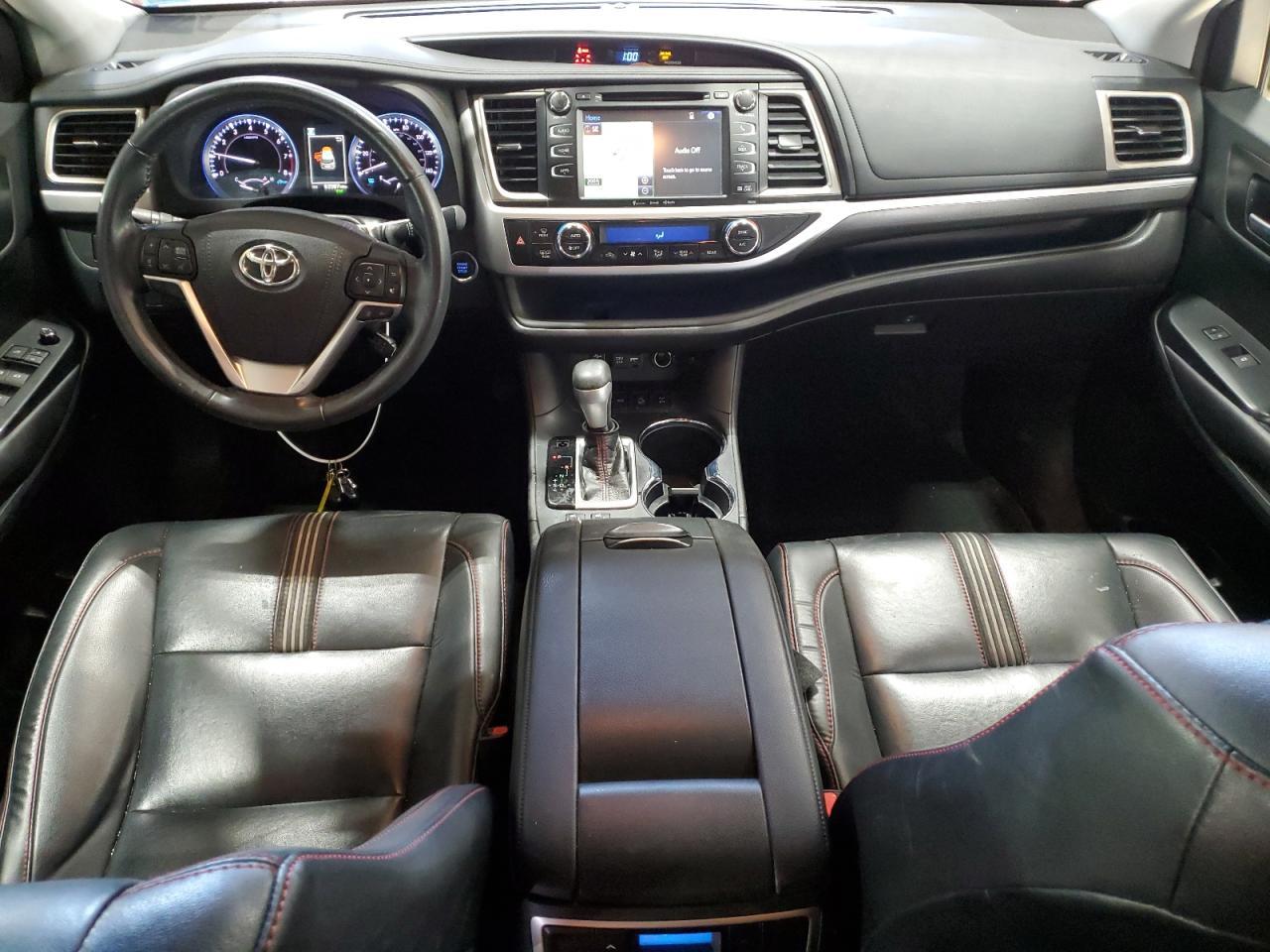 2019 TOYOTA HIGHLANDER
