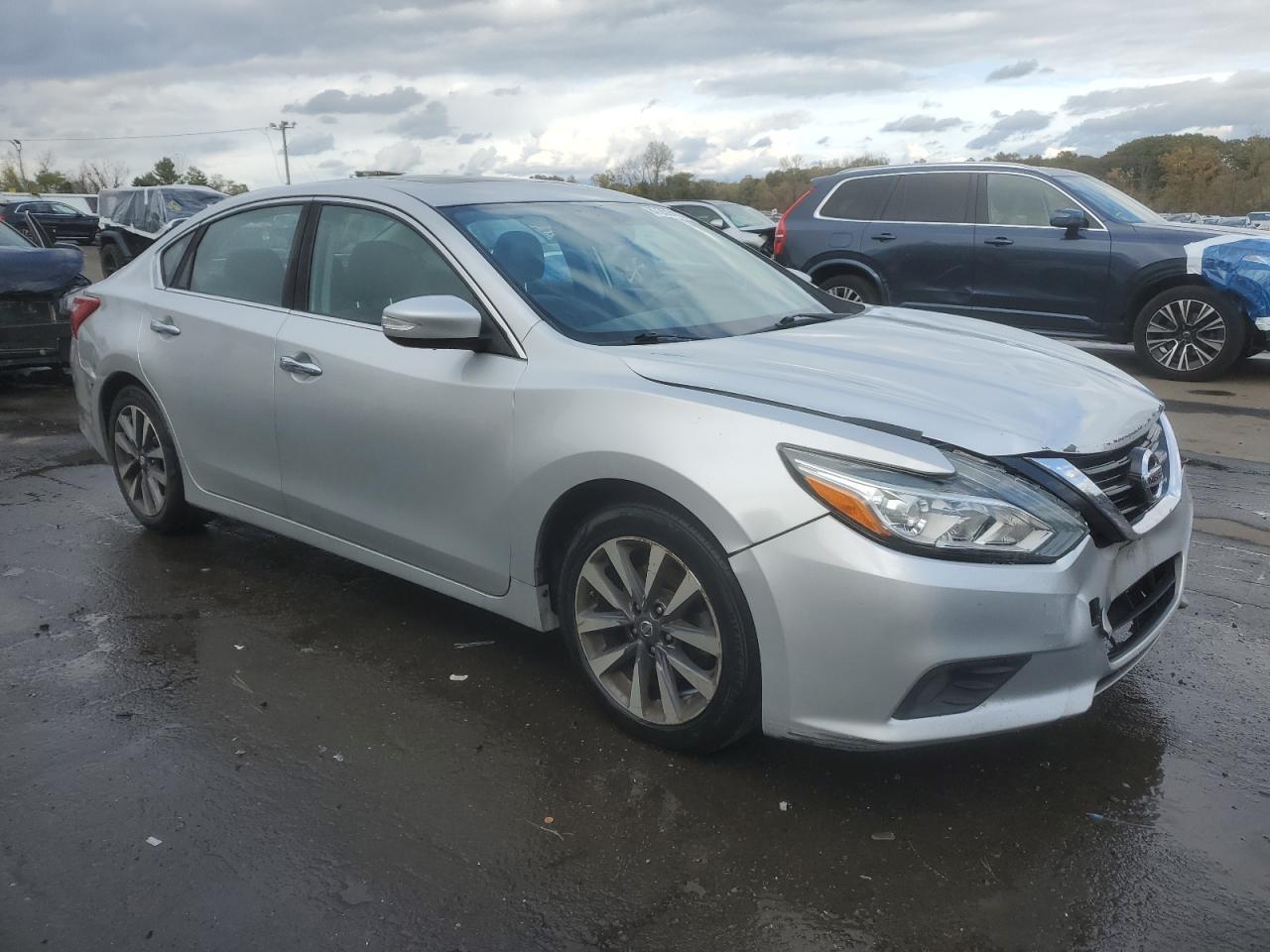 2017 NISSAN ALTIMA