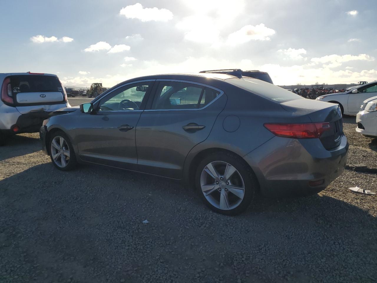 2013 ACURA ILX