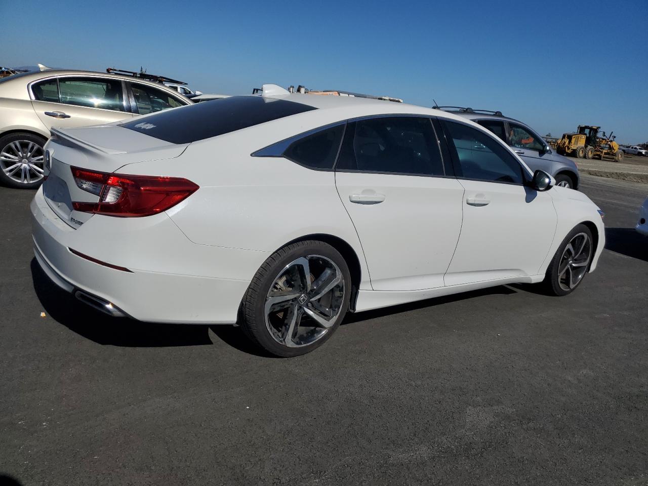 2018 HONDA ACCORD