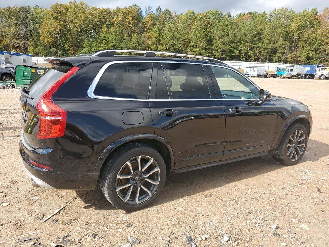 2018 VOLVO XC90