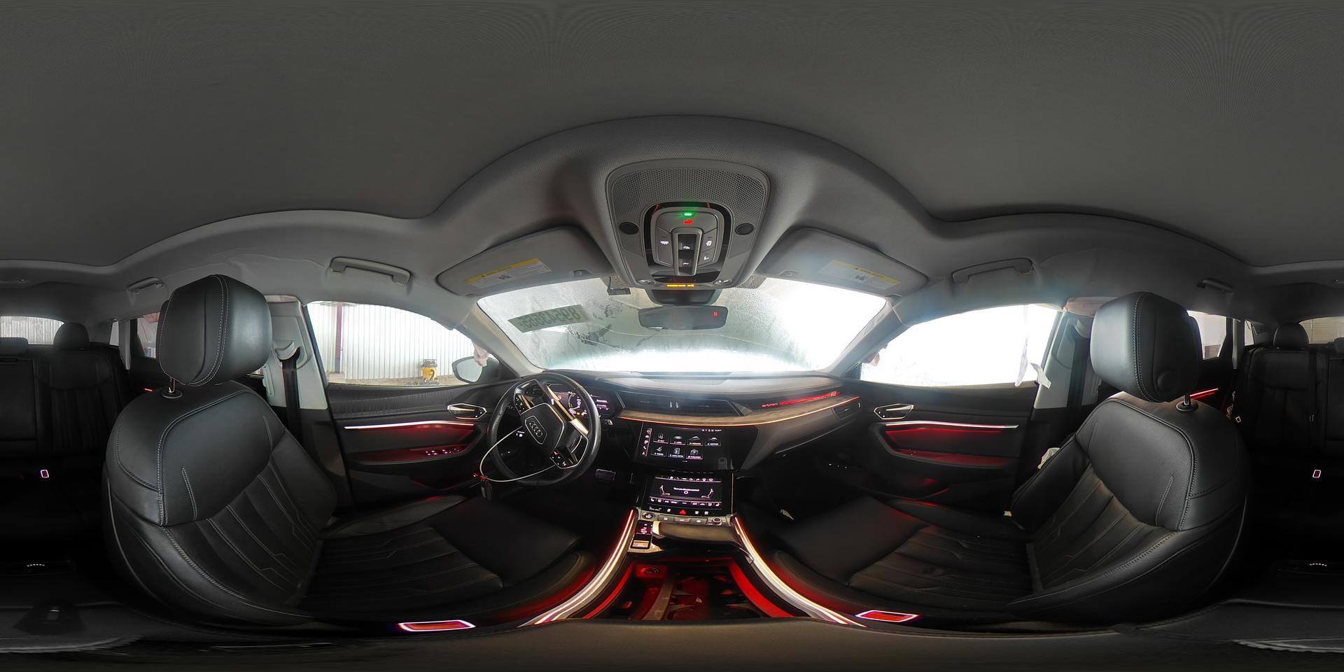 2024 AUDI Q8