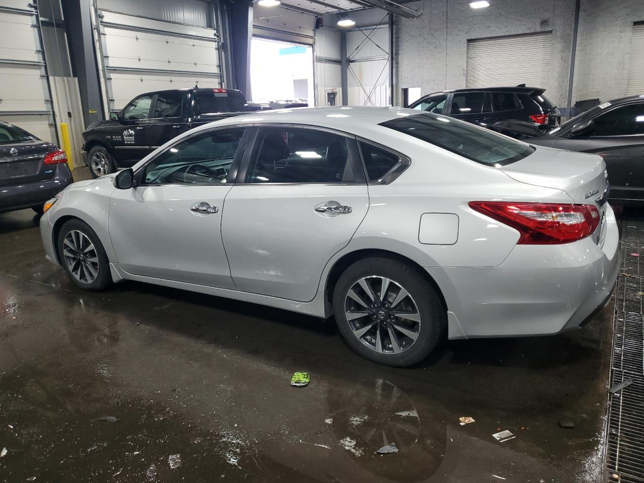2017 NISSAN ALTIMA