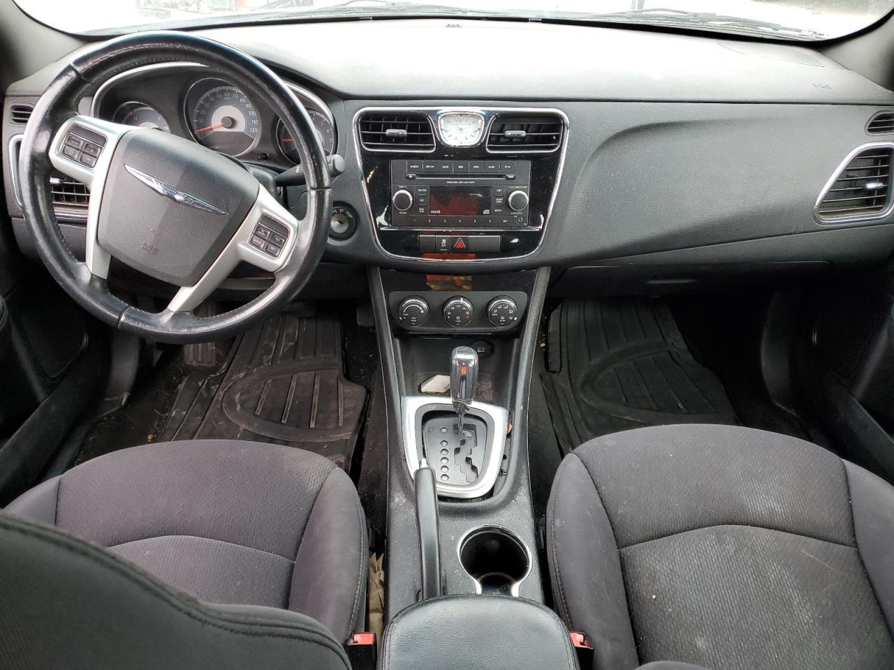2012 CHRYSLER 200