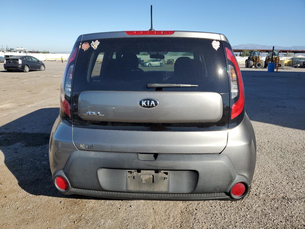 2016 KIA SOUL