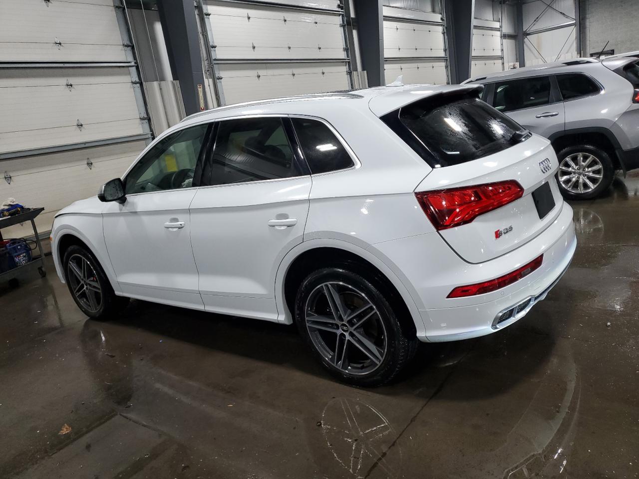 2020 AUDI SQ5