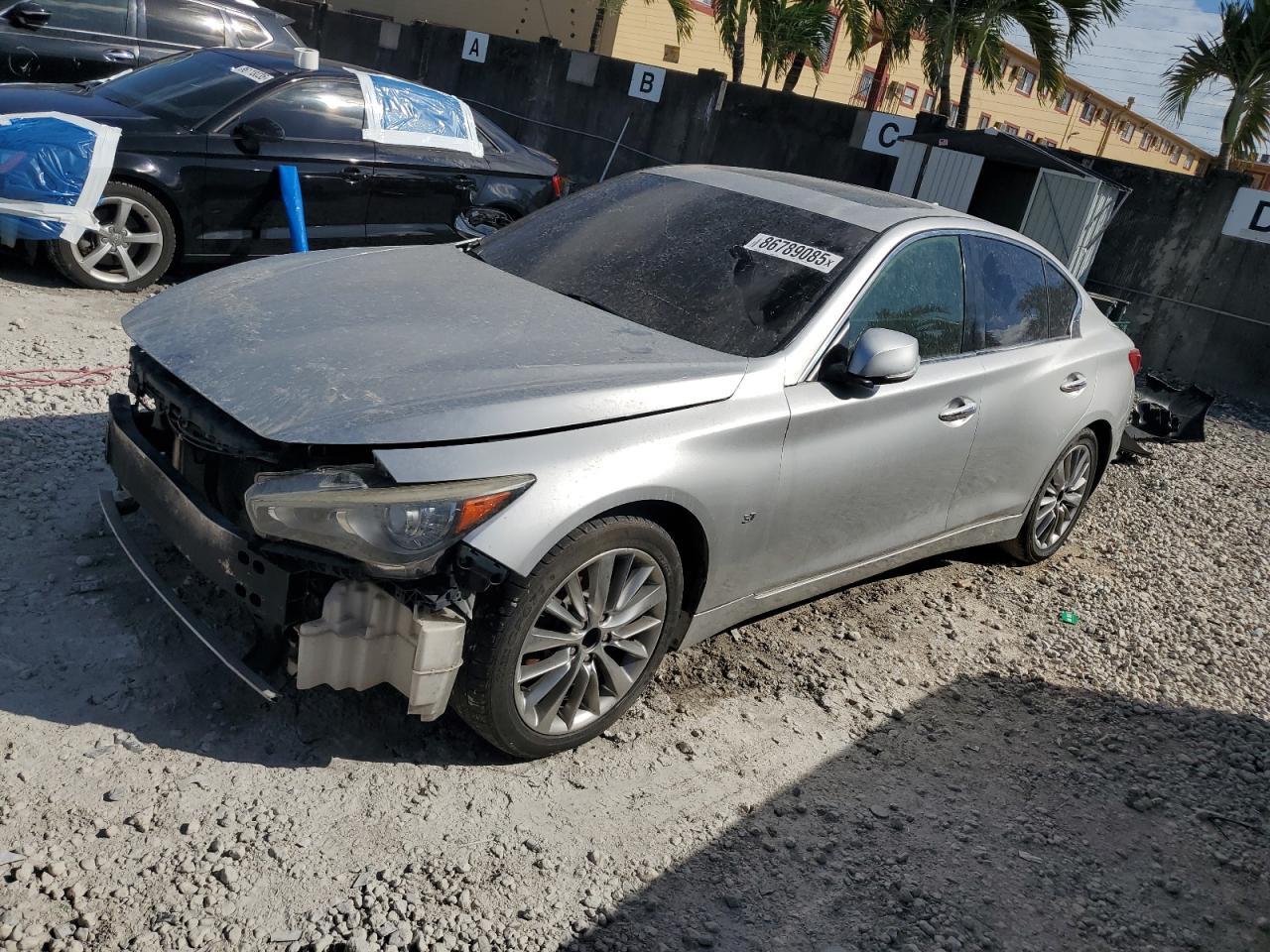 2014 INFINITI Q50