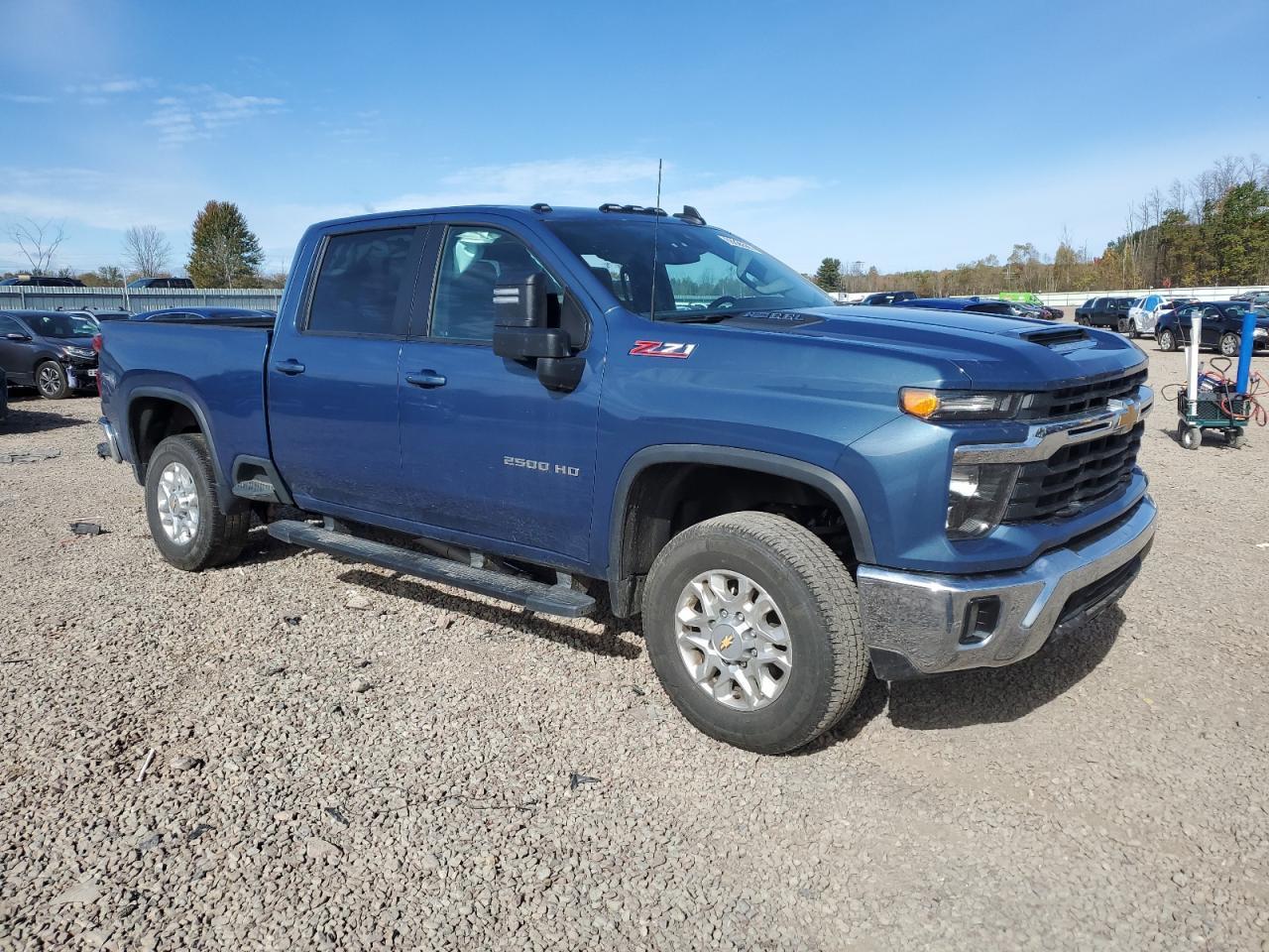 2024 CHEVROLET Silverado