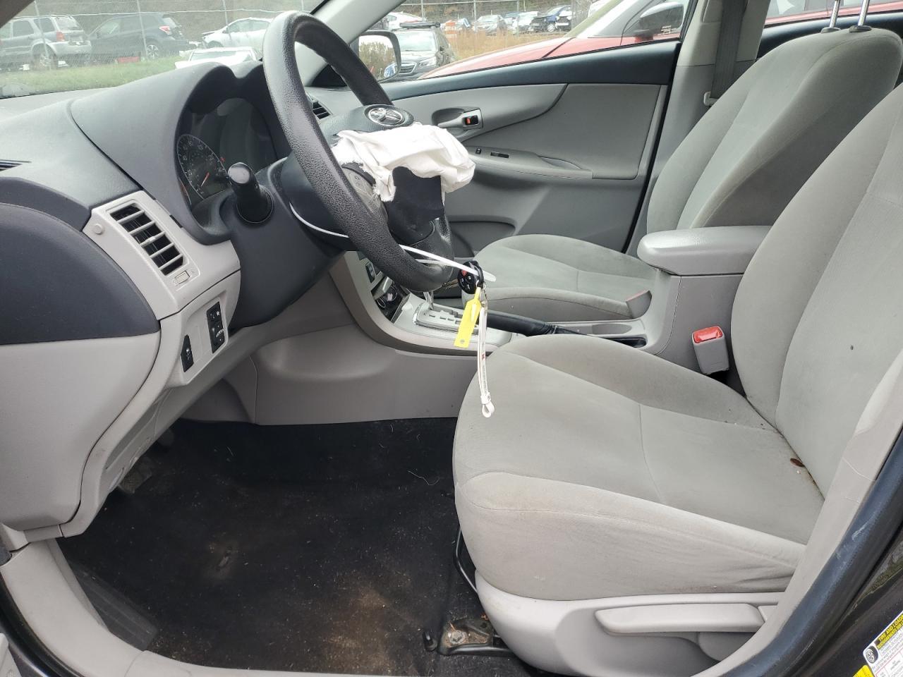 2013 TOYOTA COROLLA