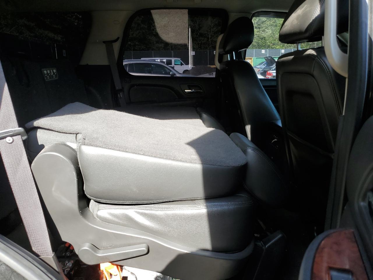 2012 CHEVROLET Tahoe