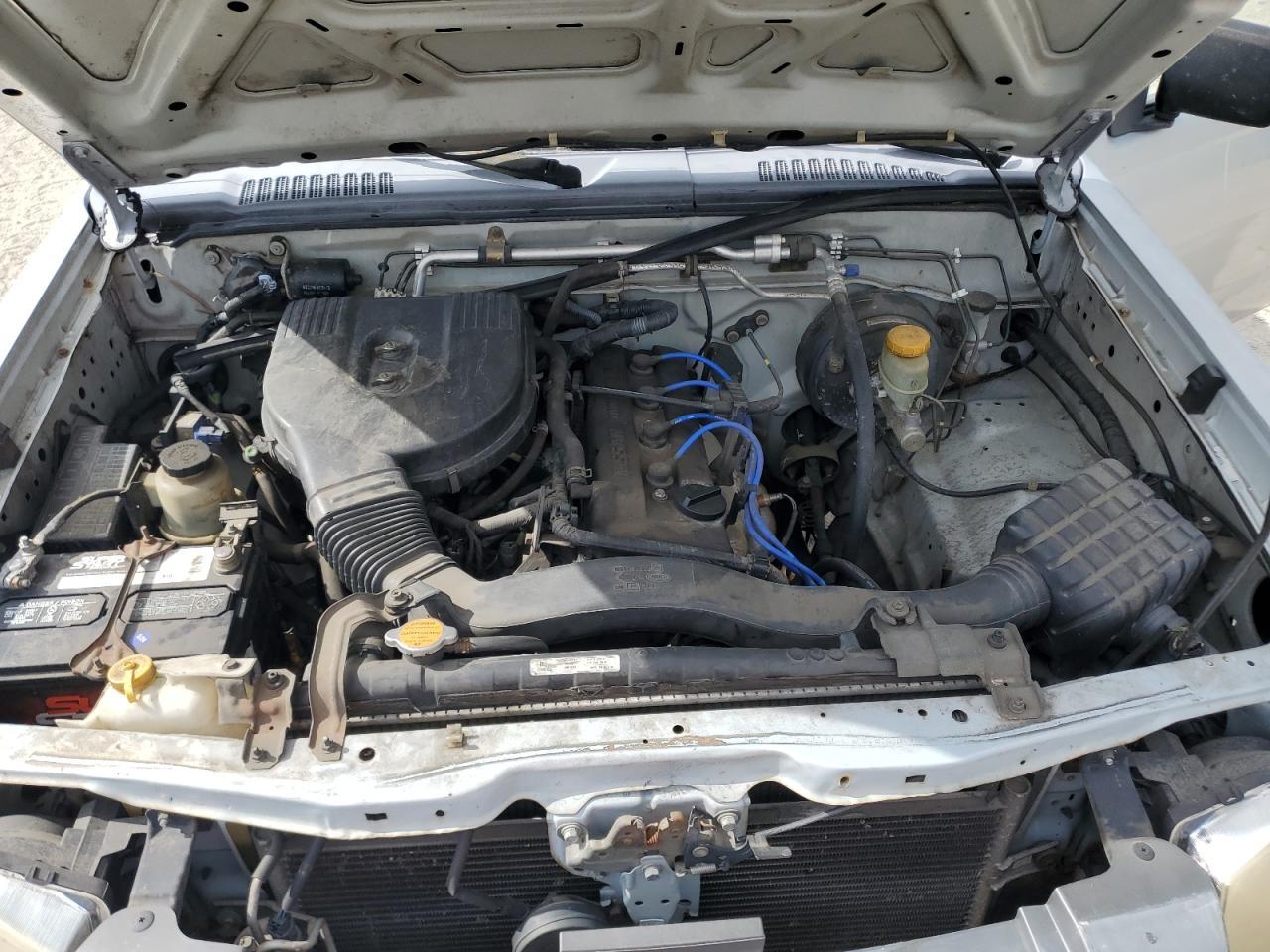 2001 NISSAN Frontier