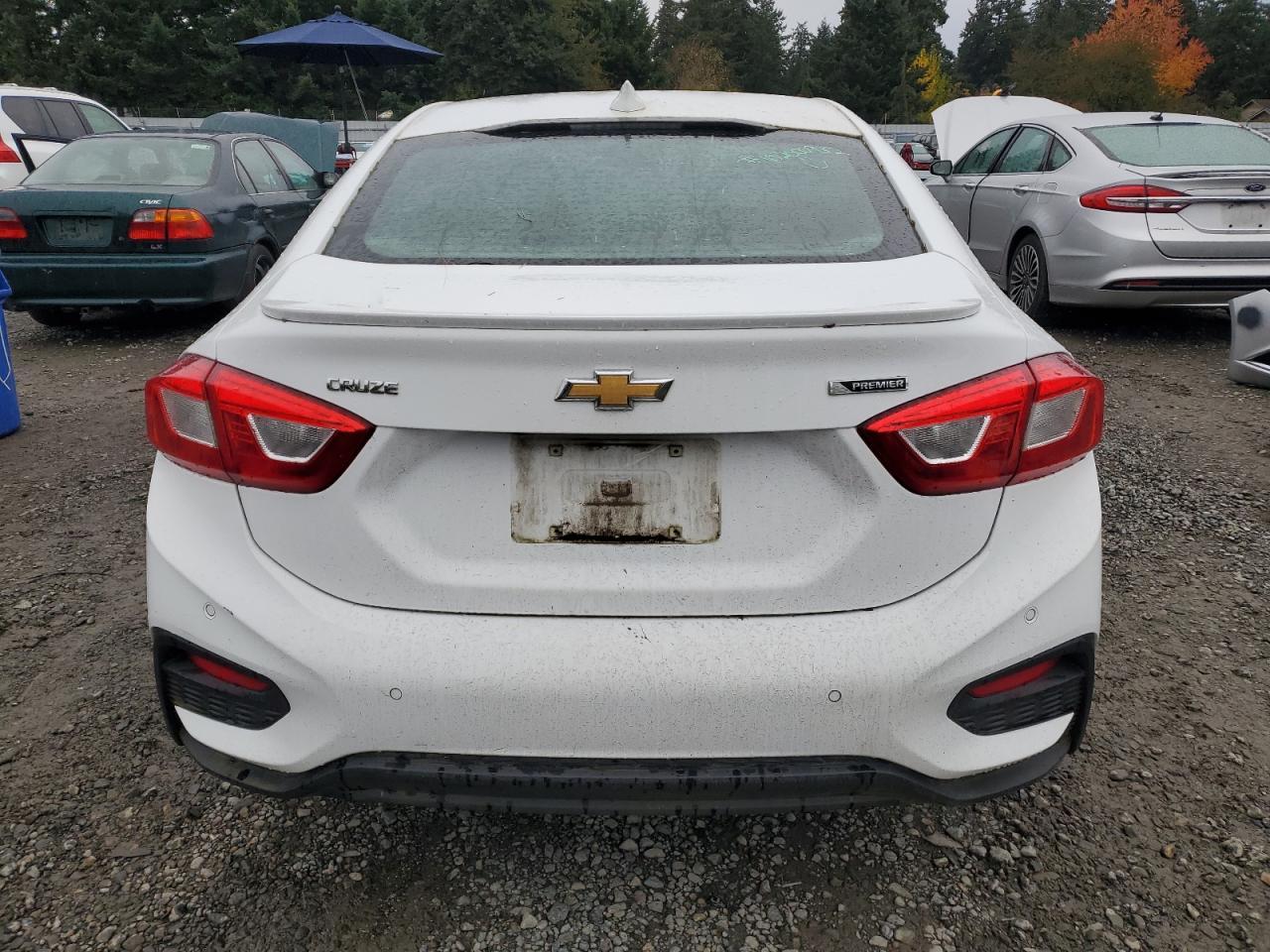 2017 CHEVROLET CRUZE