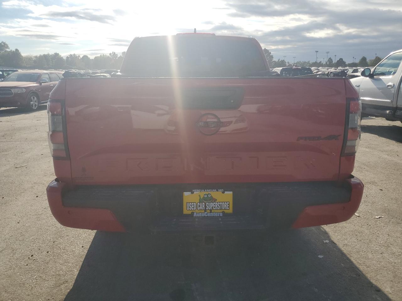 2024 NISSAN Frontier