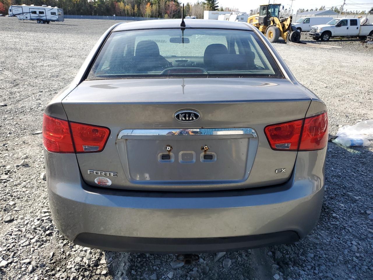 2010 KIA FORTE