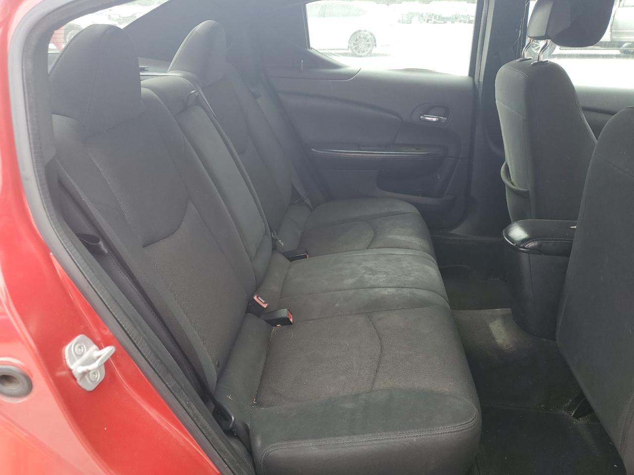 2013 DODGE Avenger