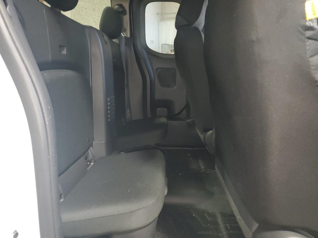 2025 NISSAN Frontier