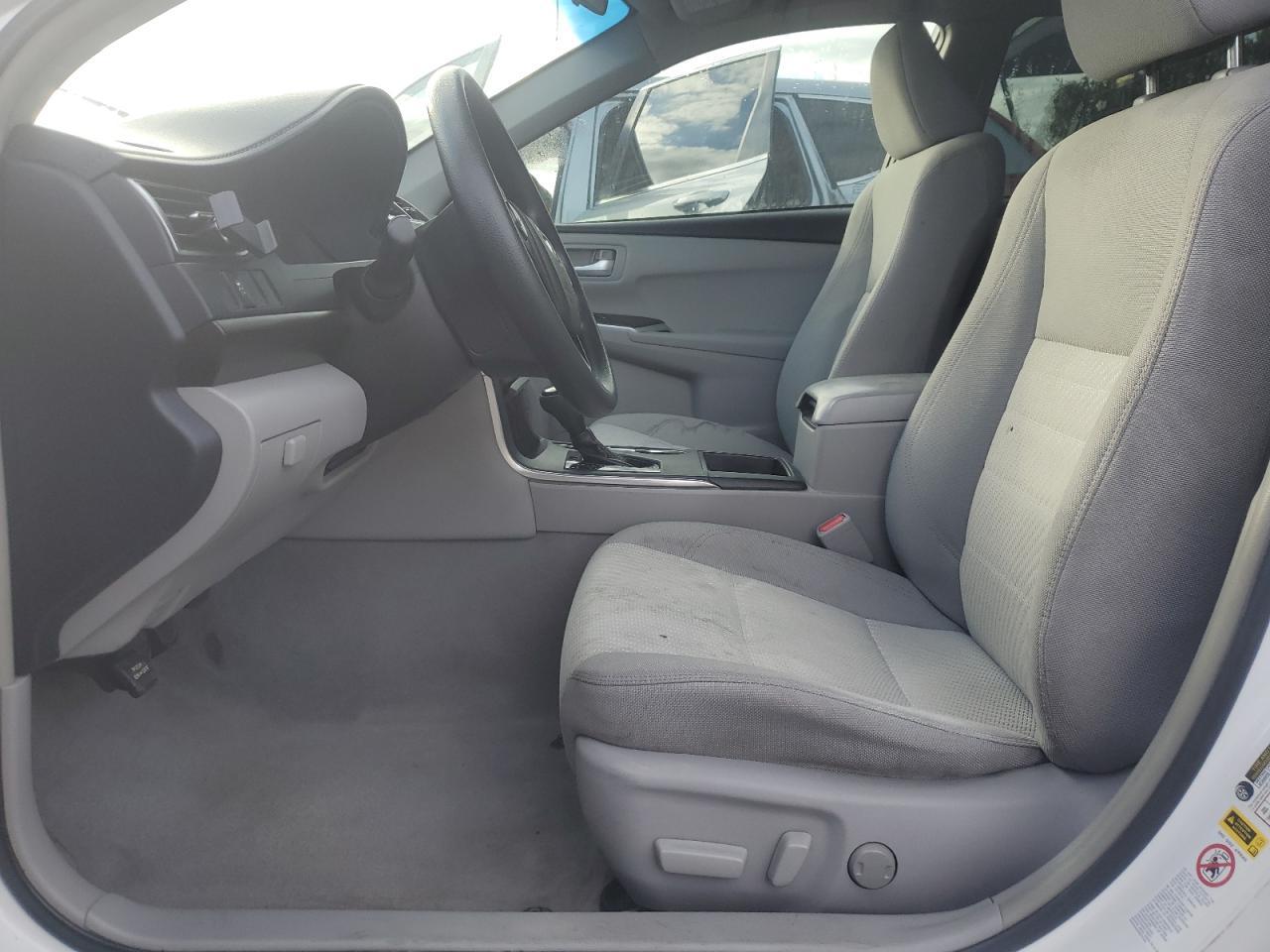 2015 TOYOTA CAMRY