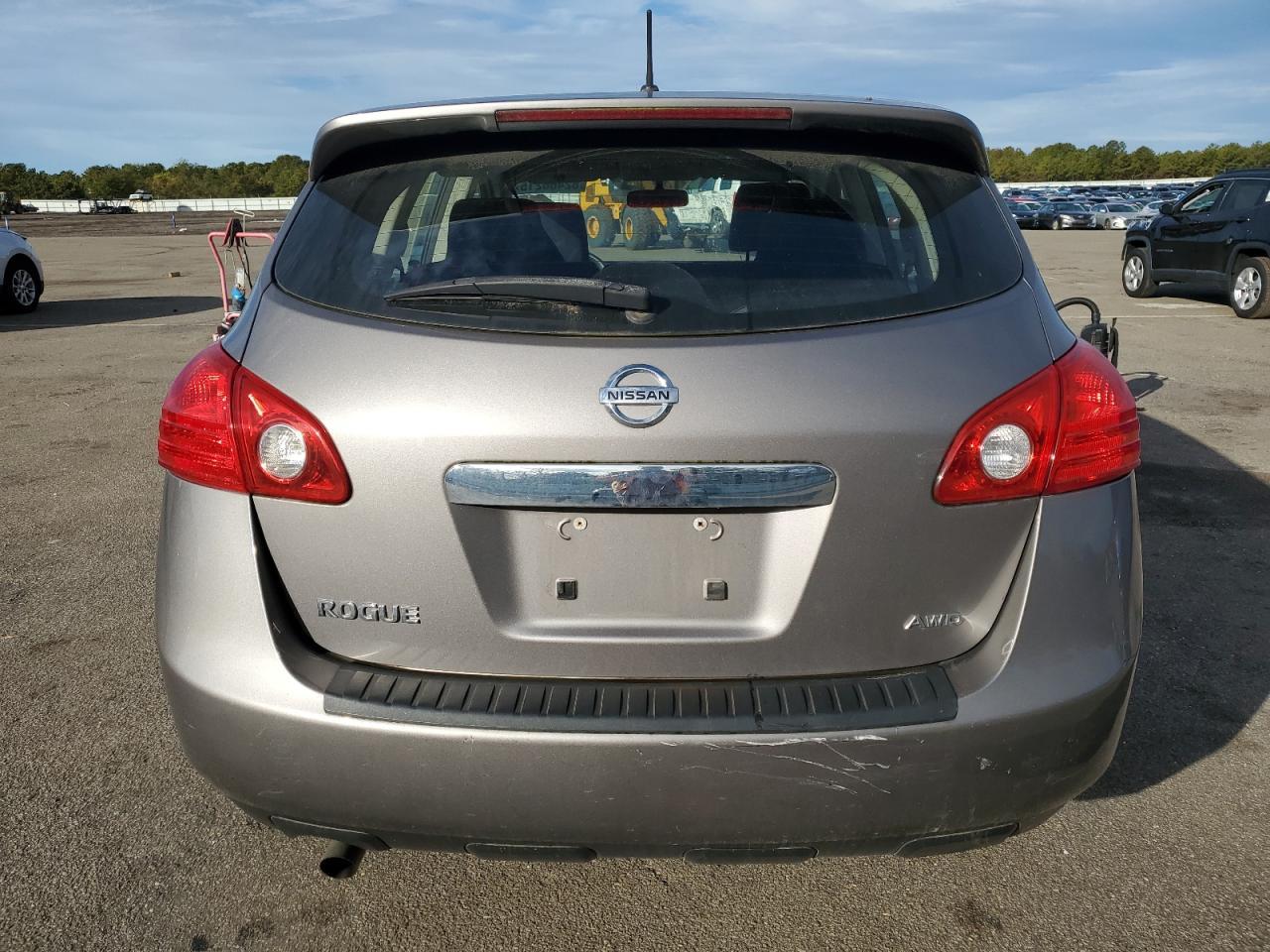 2012 NISSAN ROGUE