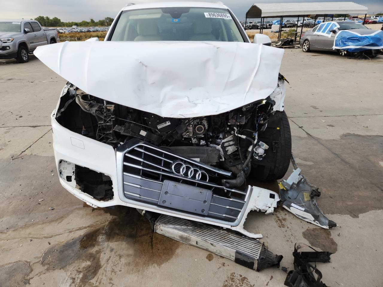 2018 AUDI Q5