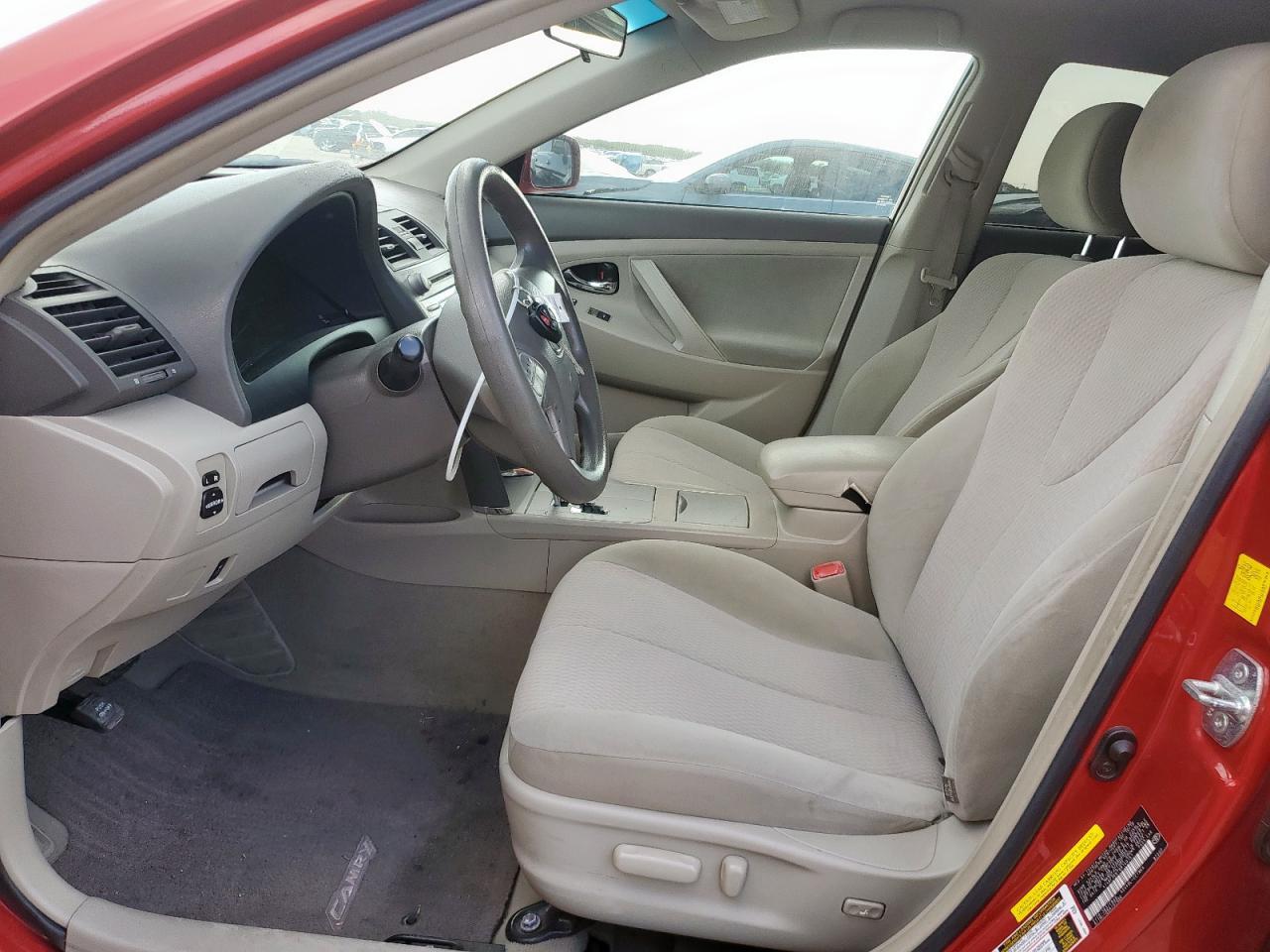 2011 TOYOTA CAMRY