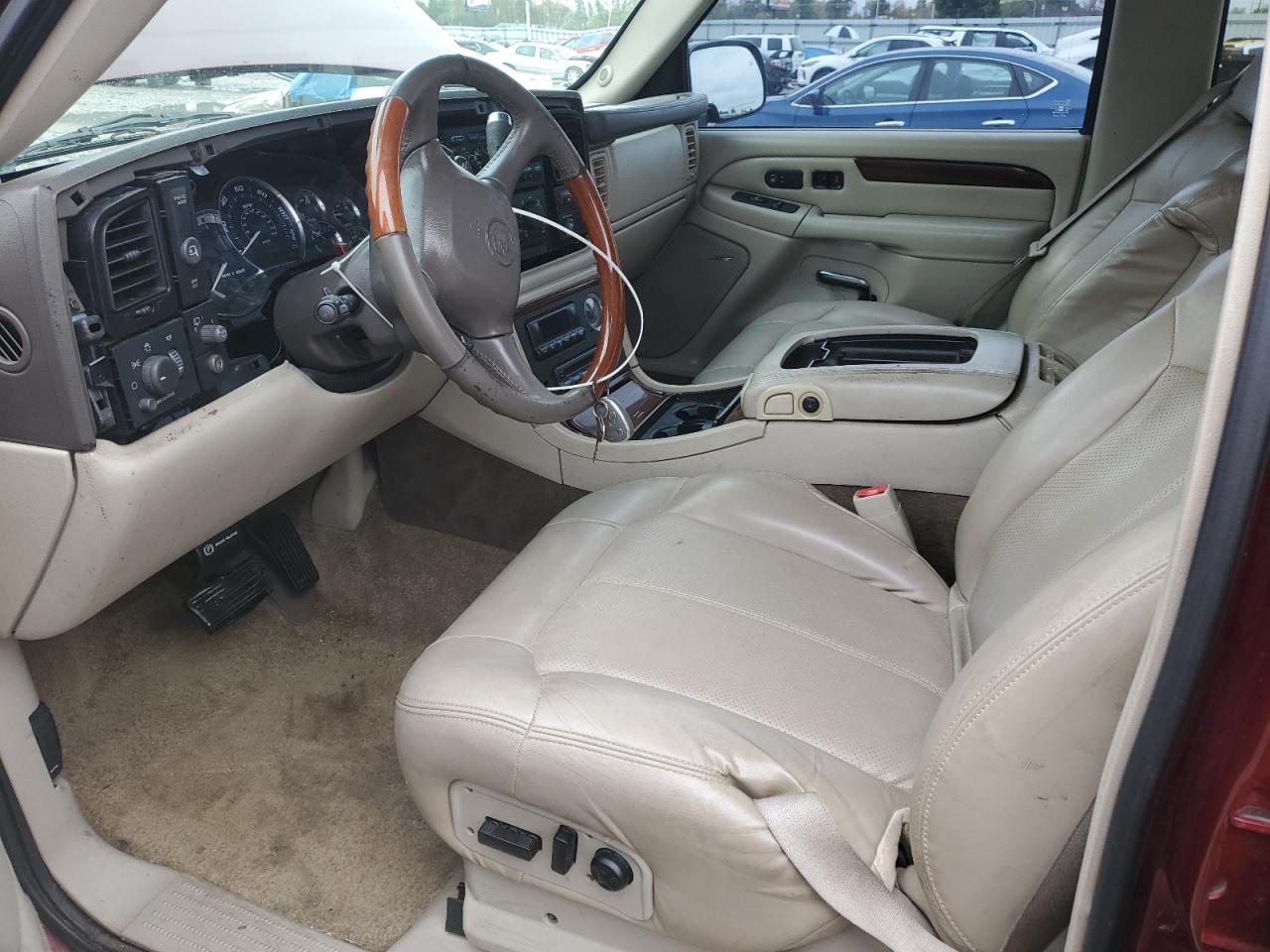 2002 CADILLAC ESCALADE