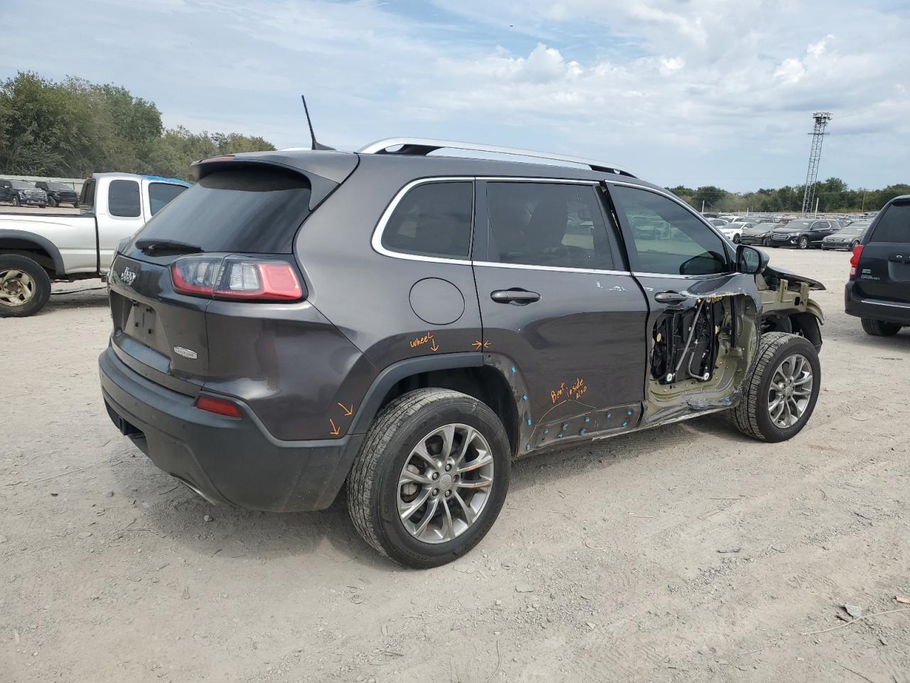 2019 JEEP CHEROKEE