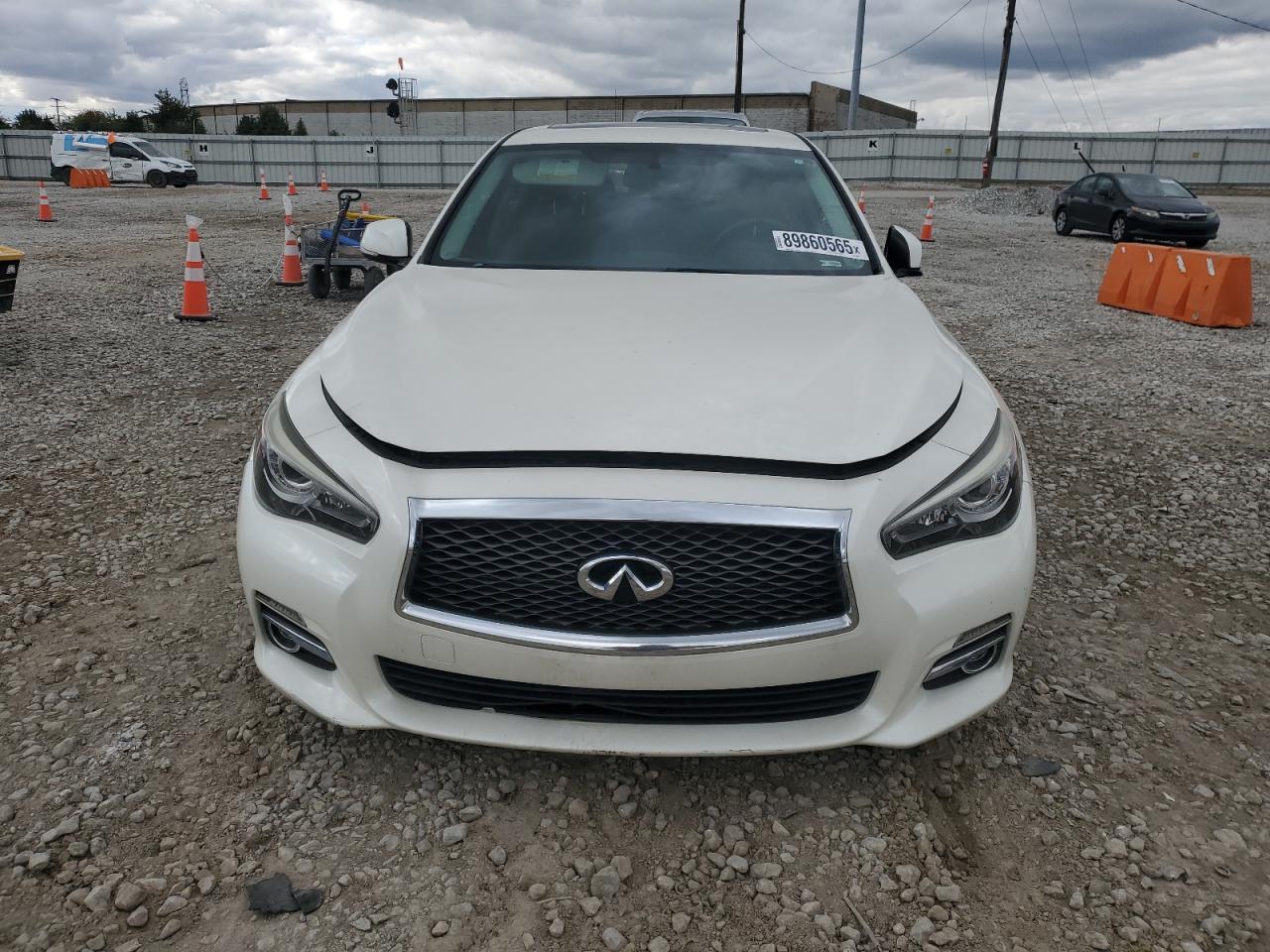 2016 INFINITI Q50