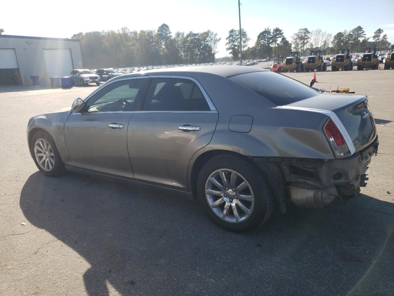2012 CHRYSLER 300