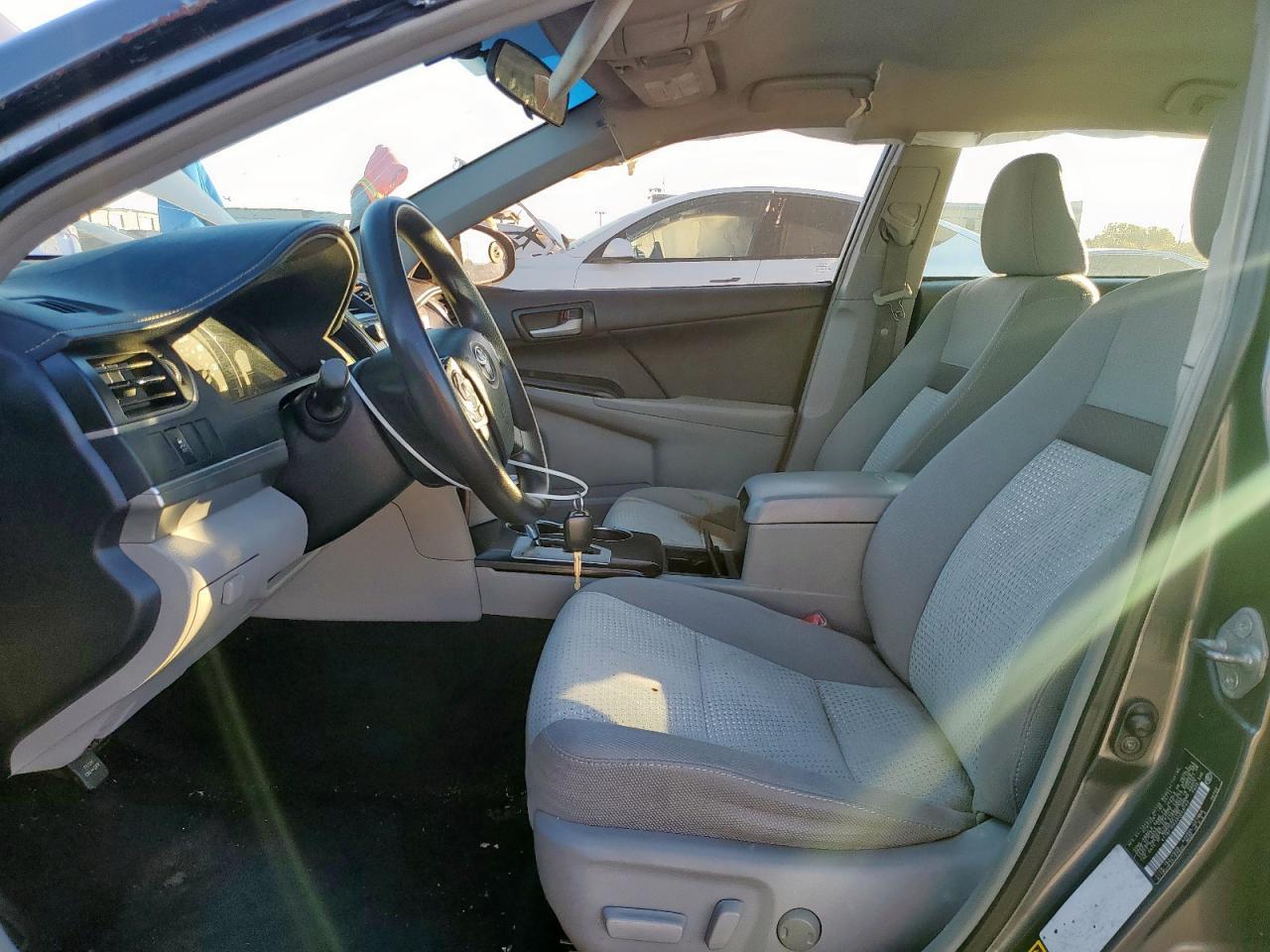 2013 TOYOTA CAMRY