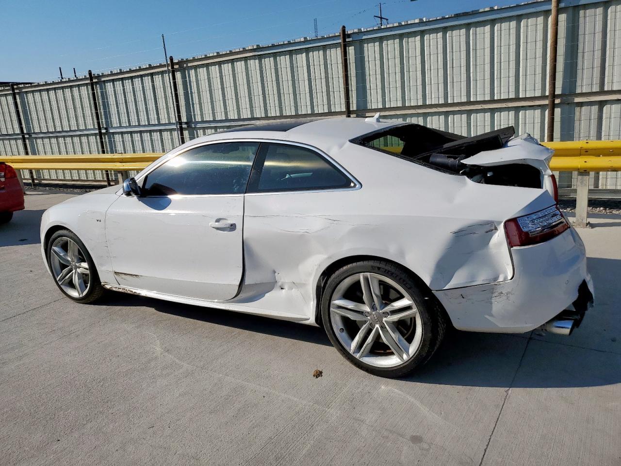 2010 AUDI S5