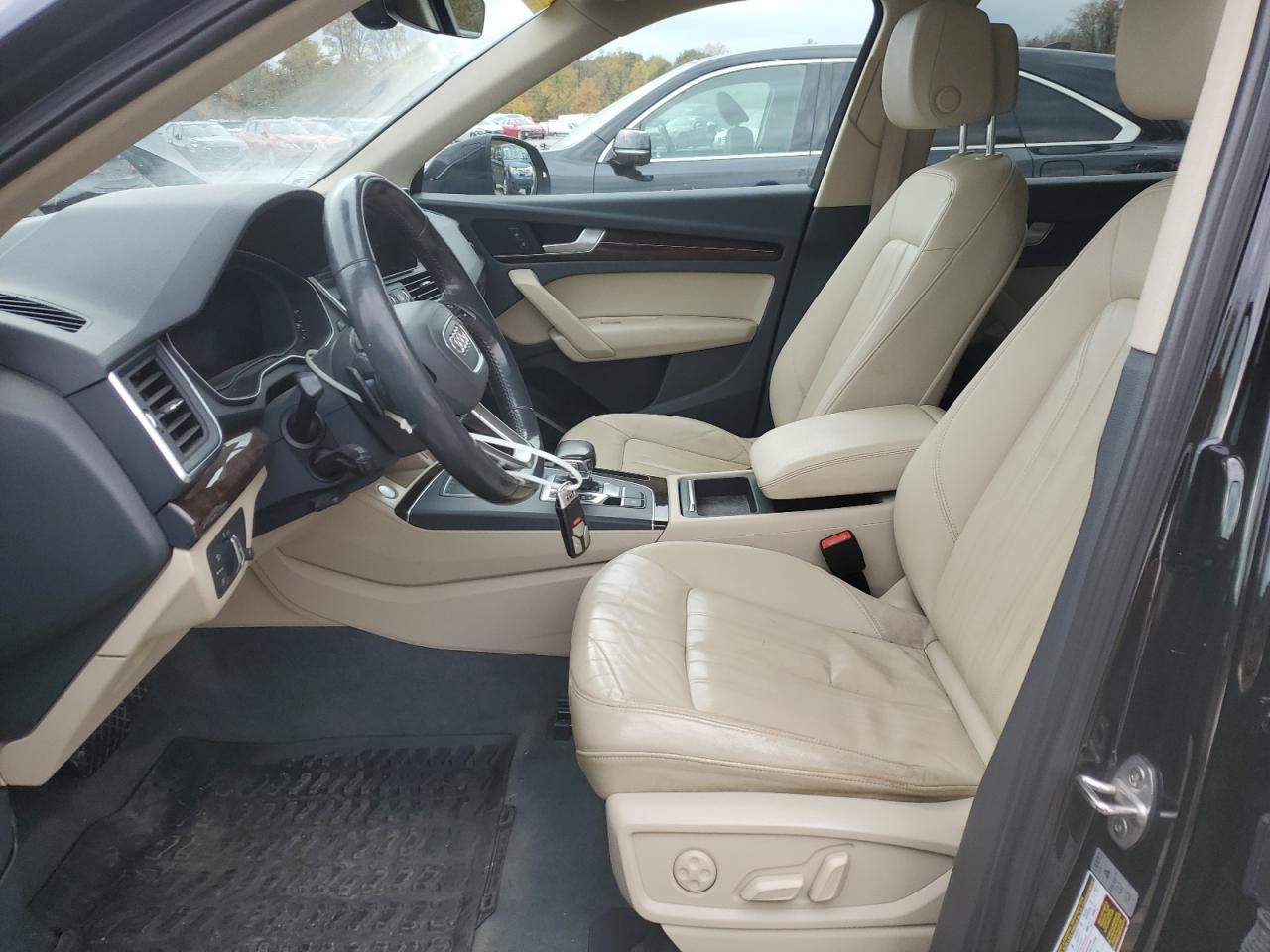 2018 AUDI Q5