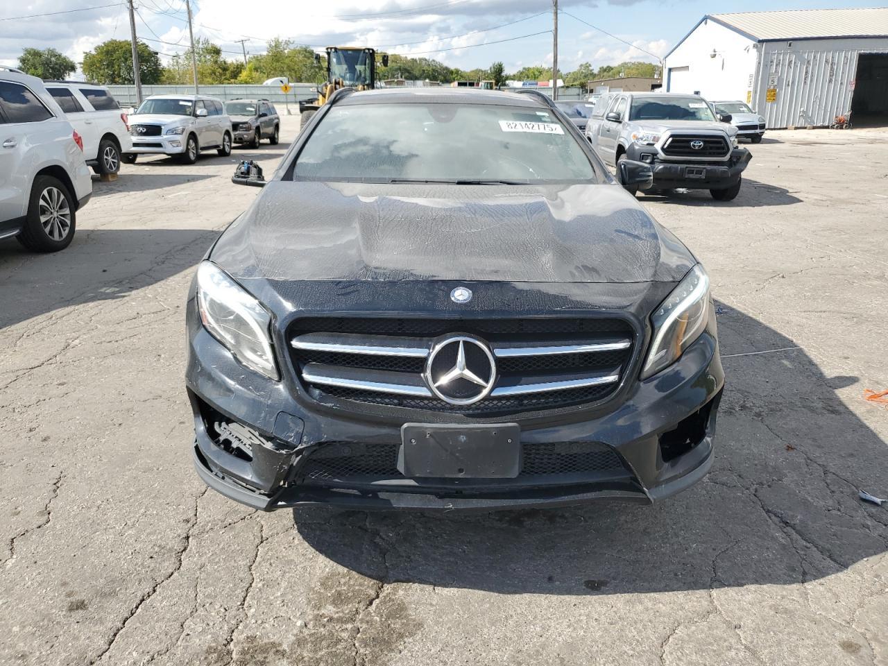 2016 MERCEDES-BENZ GLA-Class