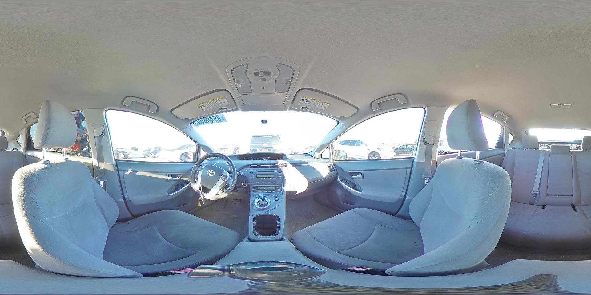 2010 TOYOTA PRIUS