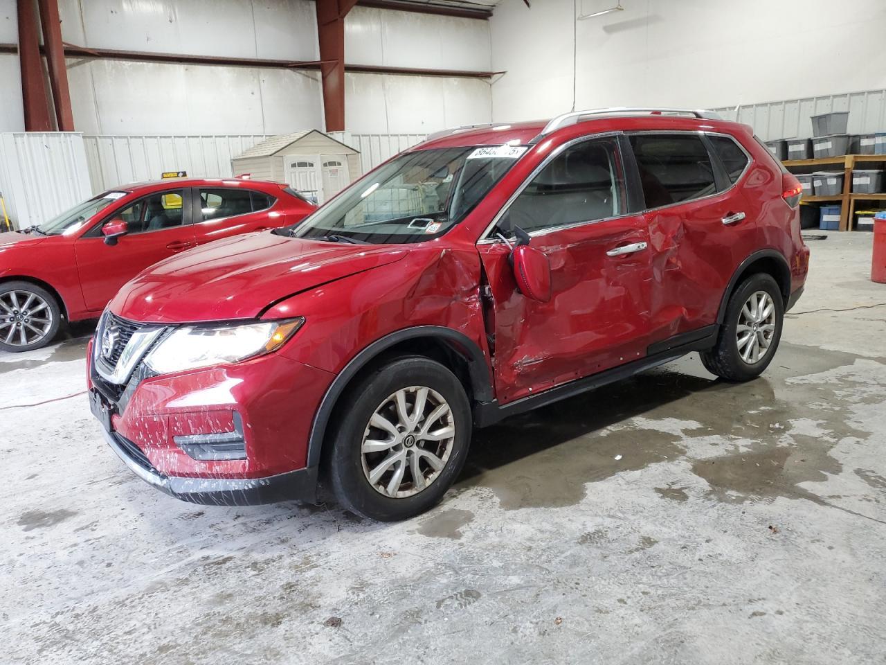 2017 NISSAN ROGUE