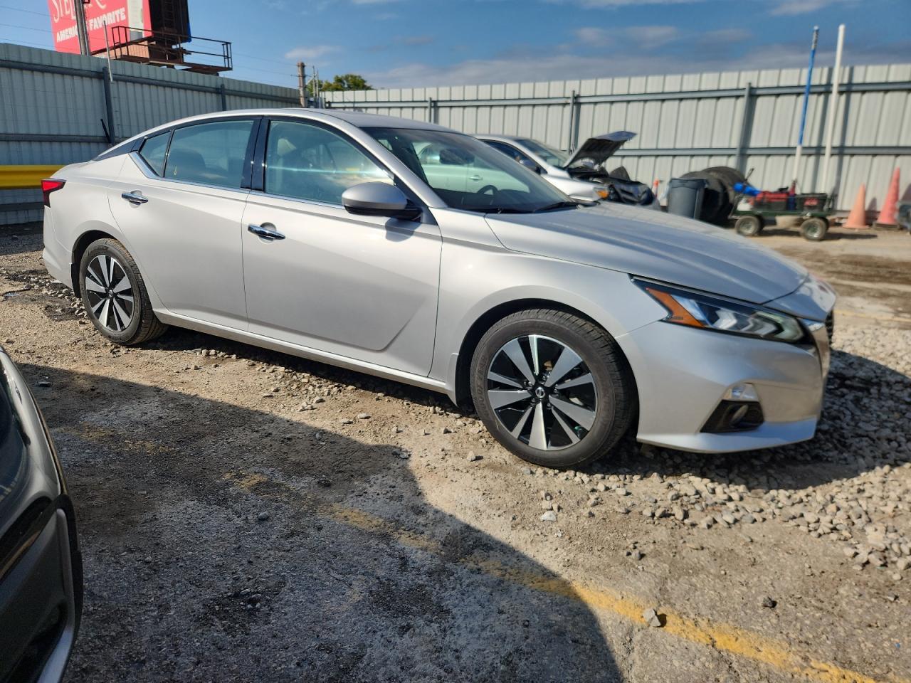 2019 NISSAN ALTIMA