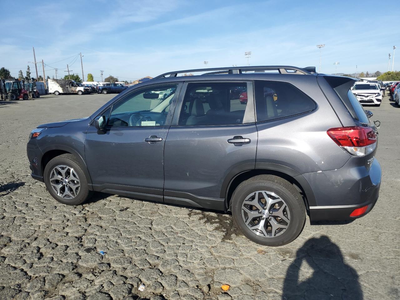 2024 SUBARU FORESTER