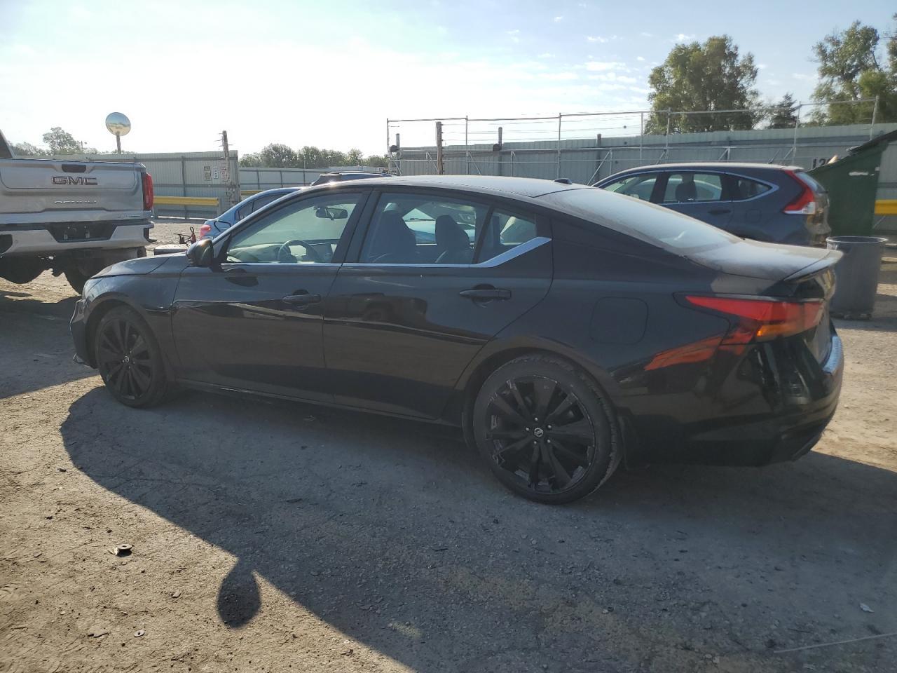 2022 NISSAN ALTIMA