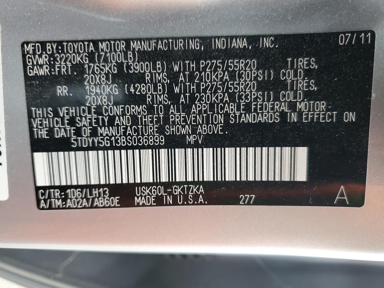 2011 TOYOTA Sequoia