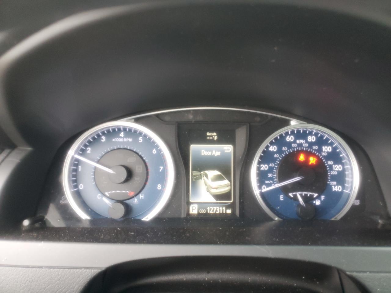 2016 TOYOTA CAMRY