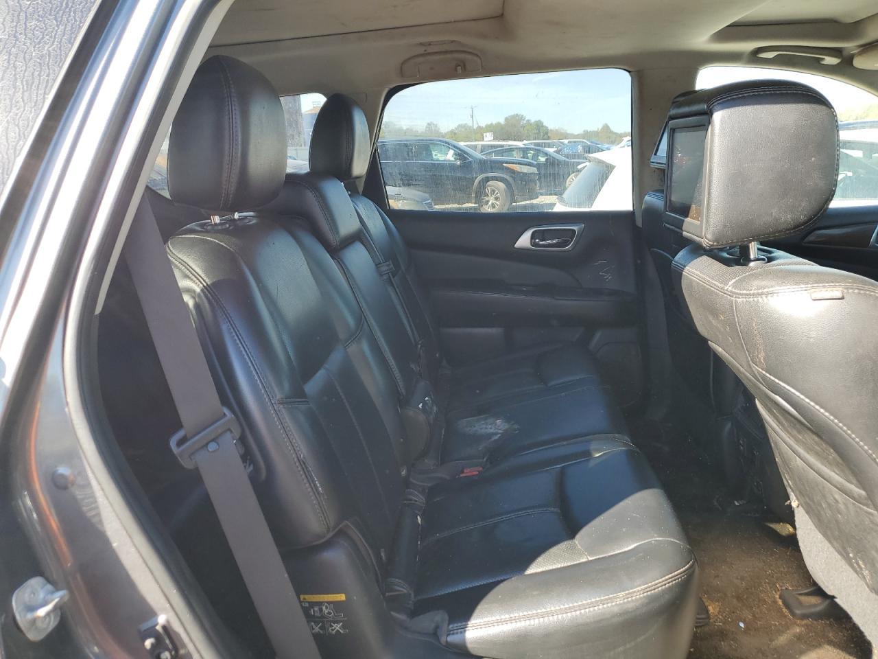 2018 NISSAN PATHFINDER