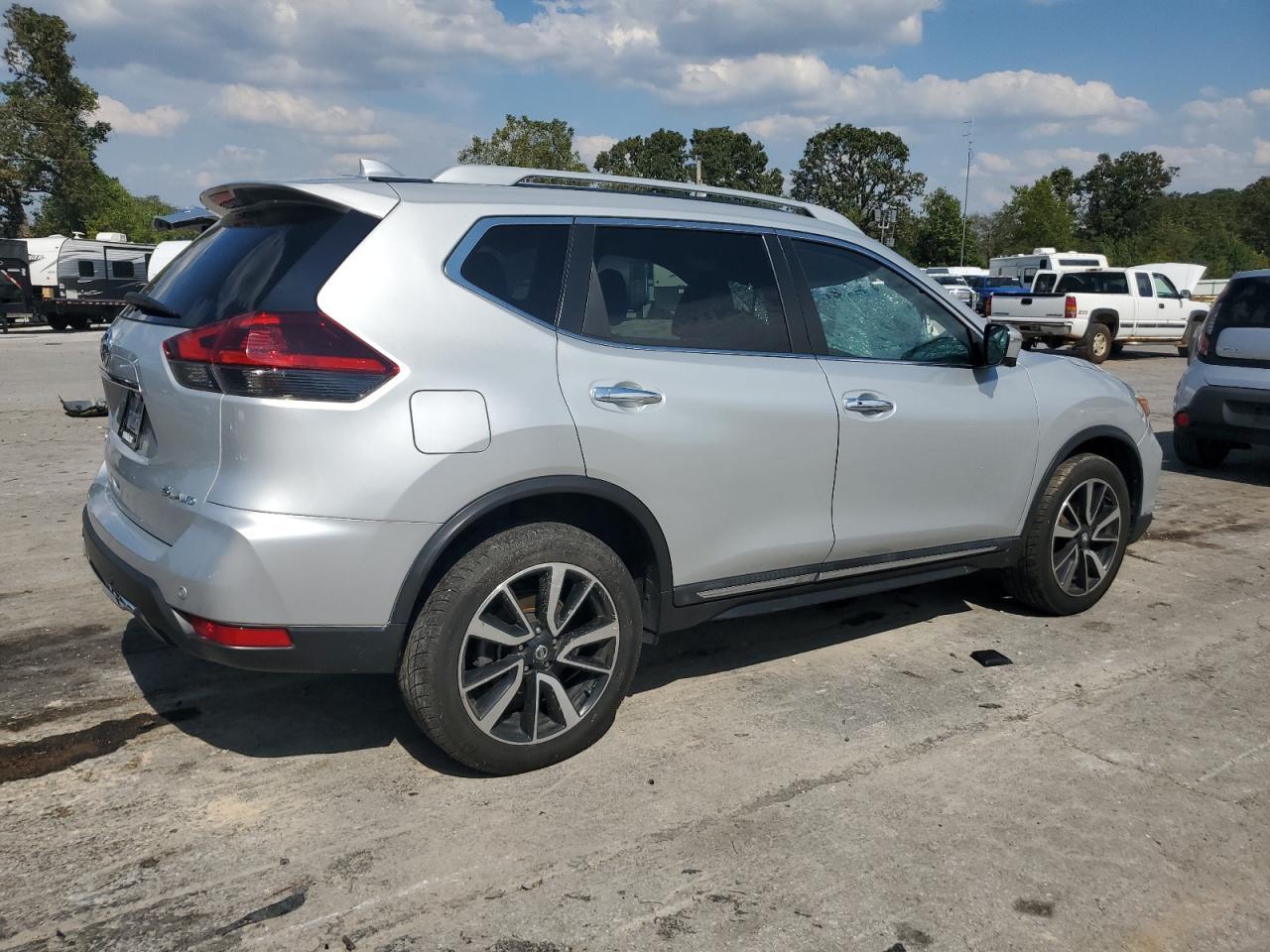 2019 NISSAN ROGUE
