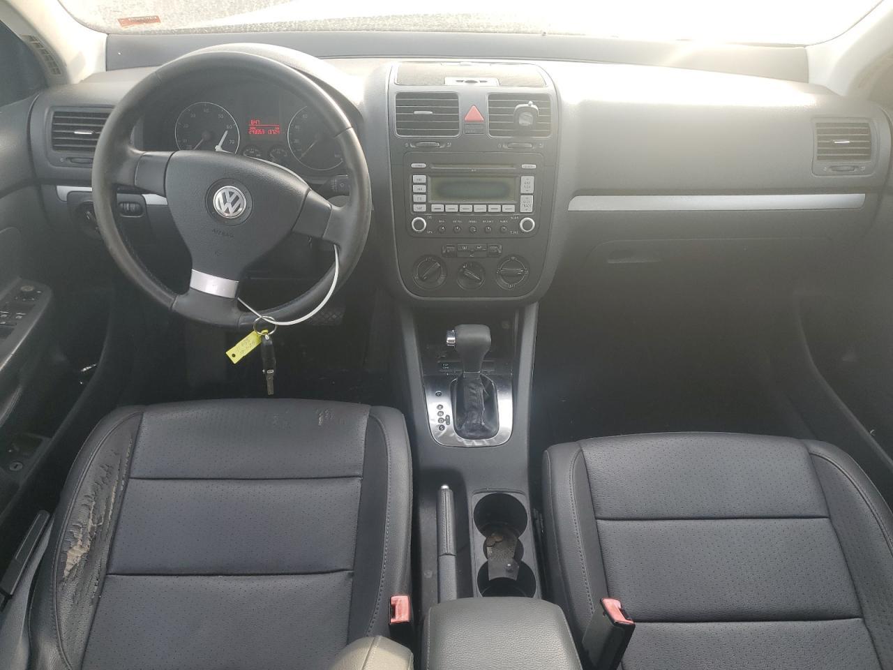 2009 VOLKSWAGEN JETTA