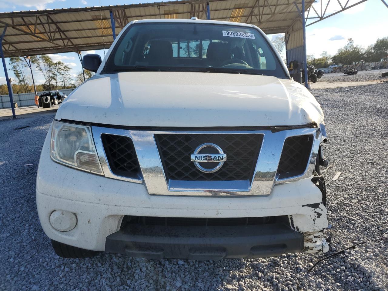 2016 NISSAN Frontier