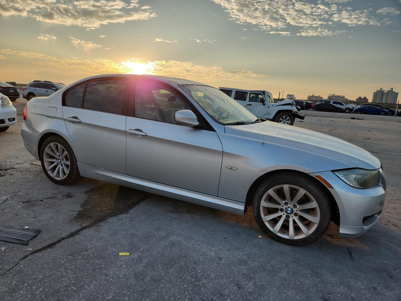 2011 BMW 3 SERIES