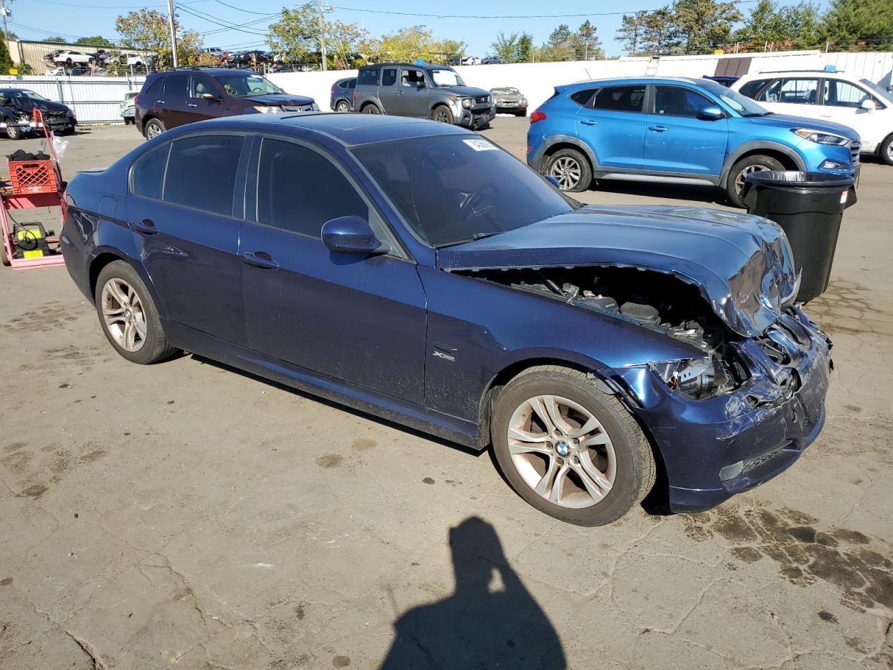 2011 BMW 3 SERIES