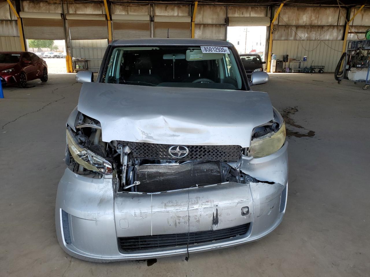2009 TOYOTA SCION