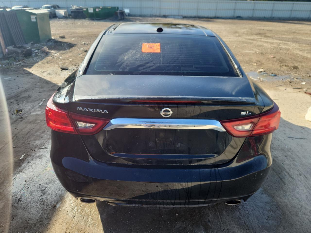 2017 NISSAN Maxima