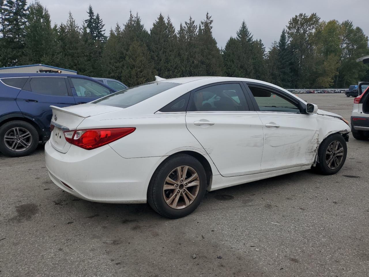 2011 HYUNDAI SONATA